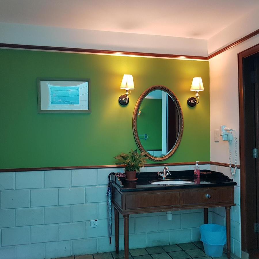Tokido Private Water Chalet Pd Port Dickson Bagian luar foto